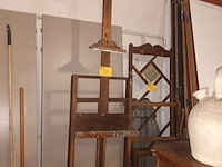 Lot 58 - houten schildersezel - afbeelding 2 van  3