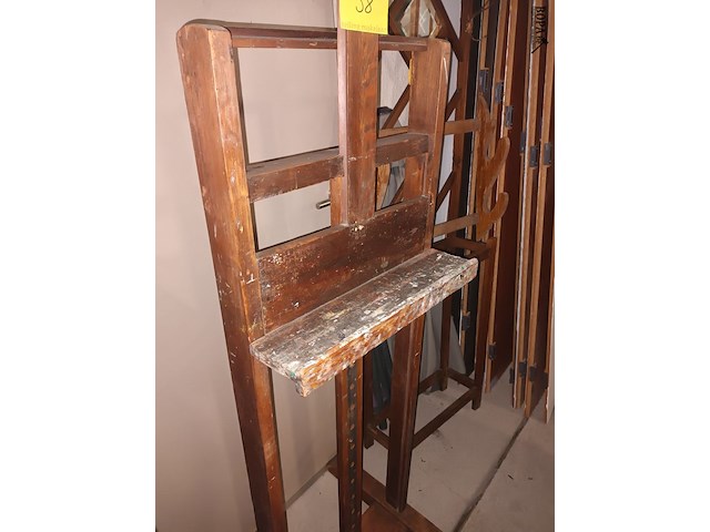 Lot 58 - houten schildersezel - afbeelding 3 van  3