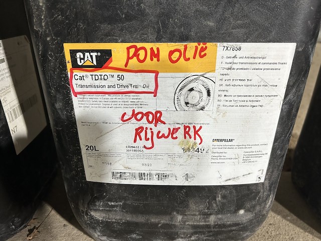 Lot 58 - lot diverse olieën - afbeelding 3 van  8