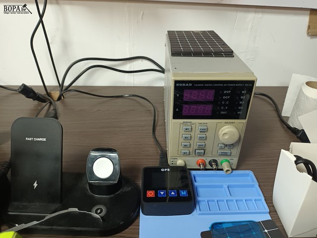 Lot 58 - materiaal voor gsm reparatie - afbeelding 7 van  7