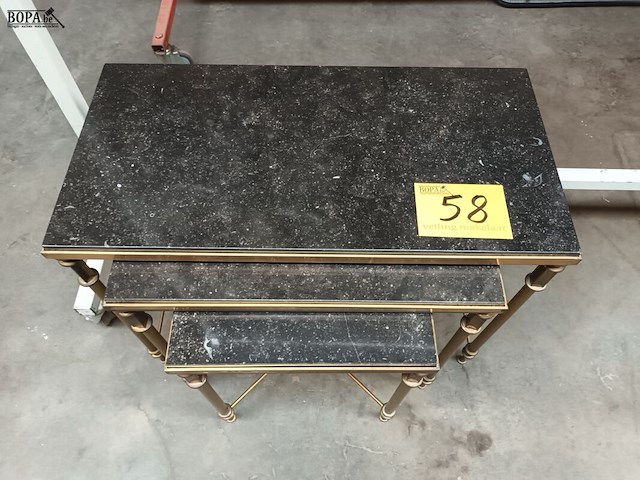Lot 58 - set van 3 nesttafeltjes - afbeelding 4 van  4