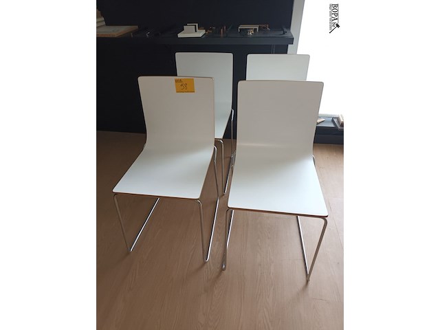 Lot 58 - stoelen. 4 stuks - afbeelding 1 van  4