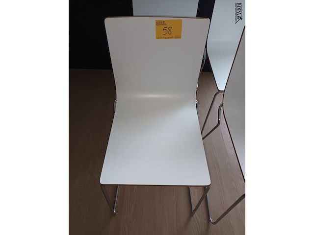 Lot 58 - stoelen. 4 stuks - afbeelding 4 van  4