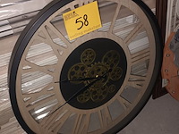 Lot 58 - wandklok. 3 stuks - afbeelding 4 van  4