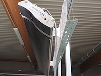 Lot 586 - infrarood verwarming op staander - afbeelding 4 van  4