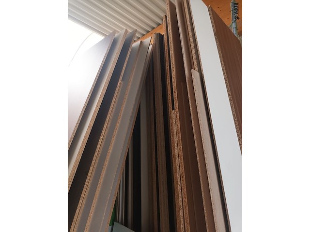 Lot 588 - lot diverse panelen - afbeelding 2 van  3
