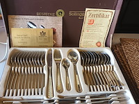 Lot 59 - bestekkoffer solingen - afbeelding 1 van  6