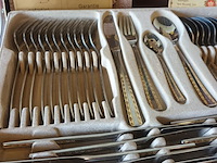 Lot 59 - bestekkoffer solingen - afbeelding 2 van  6
