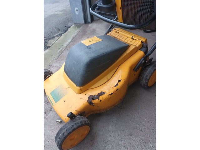 Lot 59 - elektrische grasmaaier - afbeelding 3 van  4