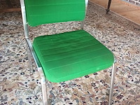 Lot 59 - groene stoel - afbeelding 1 van  3