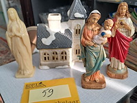 Lot 59 - katholieke beelden en kerk - afbeelding 1 van  1