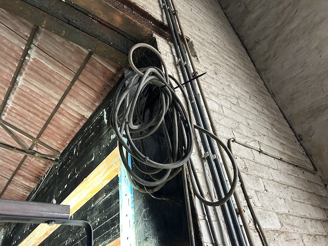 Lot 59 - luchtdrukhaspel + verlengkabel - afbeelding 3 van  3