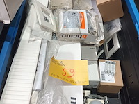 Lot 59 - materiaal voor elektrische installaties - afbeelding 6 van  9