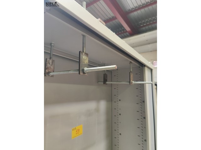 Lot 59 - metalen dossierkast - afbeelding 2 van  2