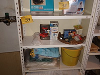 Lot 59 - metalen rek - afbeelding 1 van  1