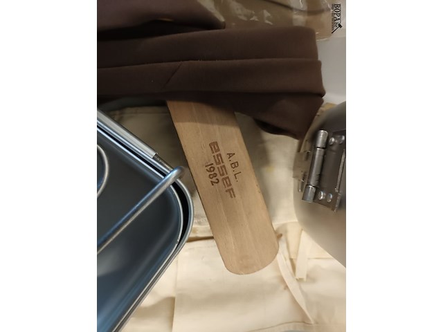 Lot 59 - militaire abl verzamelitems. 8 stuks - afbeelding 3 van  6