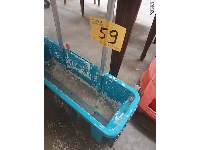 Lot 59 - strooikarretje gardena - afbeelding 3 van  3