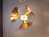 Lot 59 - trompet wandverlichting. 2 stuks - afbeelding 4 van  4