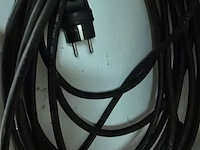 Lot 59 - verlengkabels 2 stuks - afbeelding 2 van  3