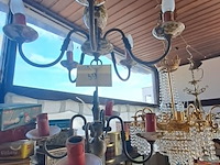 Lot 59 - vintage kroonluchters vlaamse stijl met poselein - bloemenmo - afbeelding 1 van  5