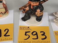 Lot 593 - beeldje goebel - afbeelding 3 van  3