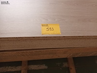 Lot 593 - melamine panelen. 35 stuks - afbeelding 5 van  5