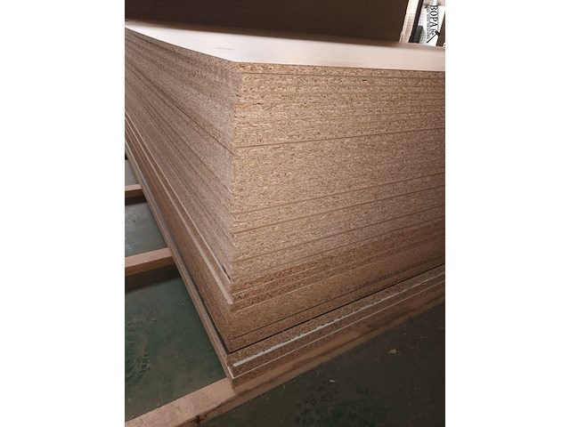 Lot 599 - melamine panelen. 39 stuks - afbeelding 2 van  3