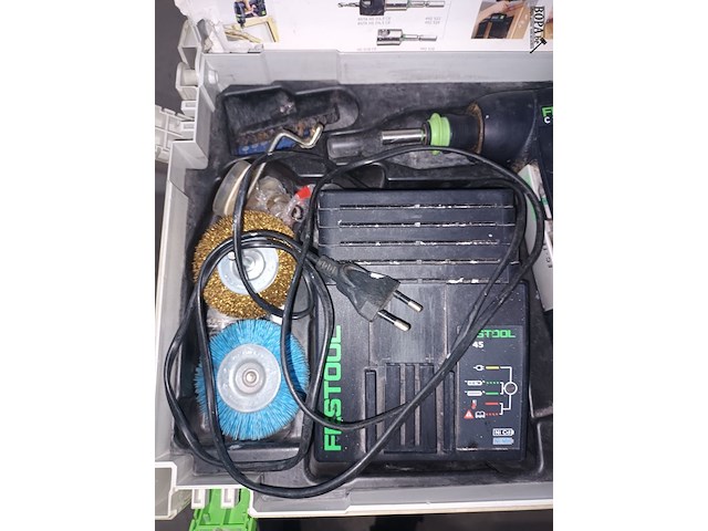 Lot 6 - accu schroefboormachine festool - afbeelding 3 van  3