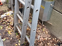 Lot 6 - aluminium ladder - afbeelding 2 van  3
