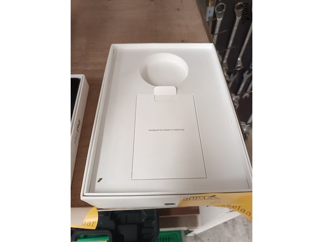 Lot 6 - apple ipad - afbeelding 4 van  4