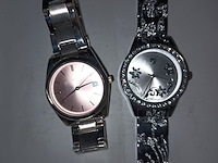 Lot 6 - dames polshorloges. 7 stuks - afbeelding 2 van  5