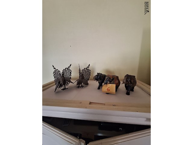 Lot 6 - decoratie. 5 stuks - afbeelding 1 van  3