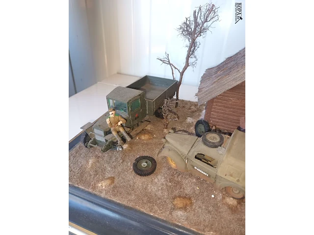 Lot 6 - diorama woii - afbeelding 3 van  5