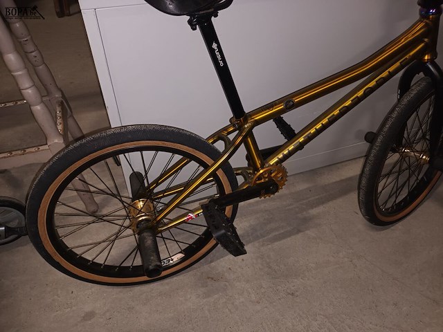 Lot 6 - flatland bmx wethepeople - afbeelding 2 van  9