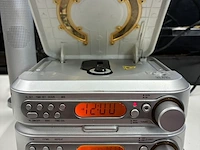 Lot 6 - fm radio cd compact disc player - afbeelding 5 van  6