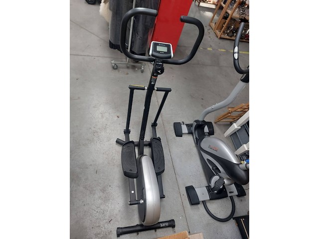Lot 6 - hometrainer domyos fc 50 - afbeelding 2 van  3