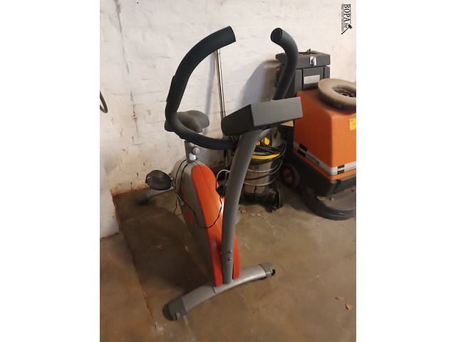 Lot 6 - hometrainer domyos - afbeelding 2 van  3