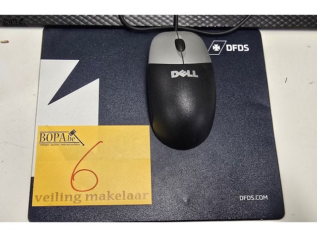 Lot 6 - hp computer met scherm, toetsenbord en muis - afbeelding 4 van  7