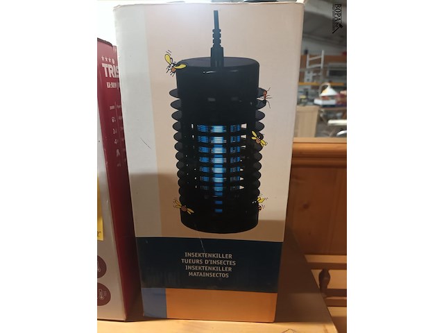 Lot 6 - insectenkiller en verwarmingstoestel - afbeelding 3 van  3