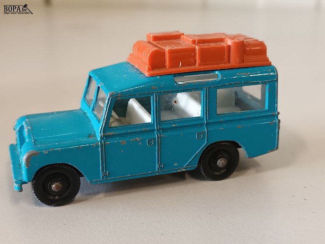 Lot 6 - jeeps op schaal. 7 stuks - afbeelding 12 van  12