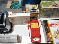 Lot 6 - keukengerei. 9 stuks - afbeelding 1 van  7