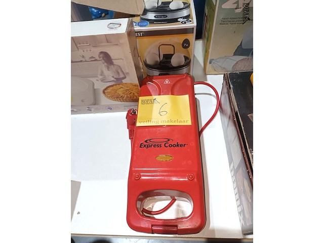 Lot 6 - keukengerei. 9 stuks - afbeelding 4 van  7