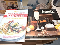 Lot 6 - keukengerei. 9 stuks - afbeelding 6 van  7