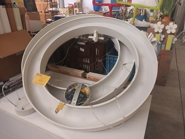 Lot 6 - led plafondverlichting. 2 stuks - afbeelding 3 van  4