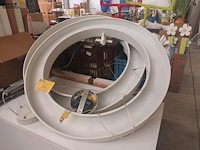 Lot 6 - led plafondverlichting. 2 stuks - afbeelding 3 van  4