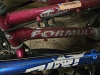 Lot 6 - lot van 3 kinderfietsen - afbeelding 4 van  8