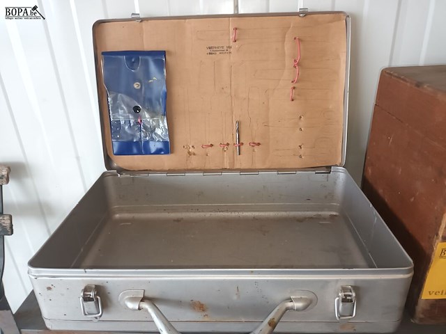 Lot 6 - materiaalkoffers. 2 stuks - afbeelding 2 van  3