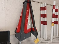 Lot 6 - opvouwbare driezijdige gevarendriehoek - afbeelding 3 van  3