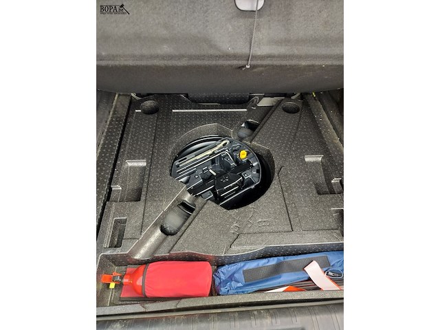 Lot 6 - peugeot 308 (2019-chass.vf3lcyhzpjs431884) - afbeelding 19 van  22