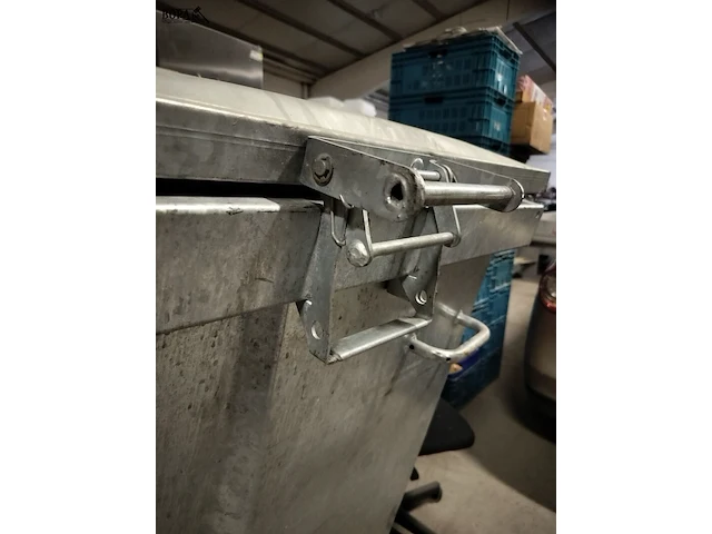 Lot 6 - rolcontainer - afbeelding 4 van  4